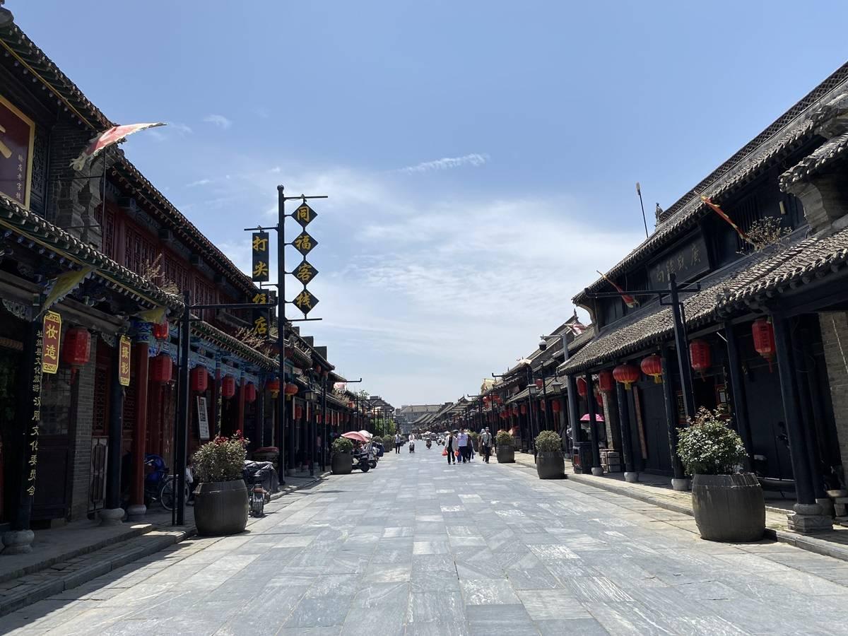 买白醋时，内行人先看瓶子上“这3处”，勾兑醋自露马脚